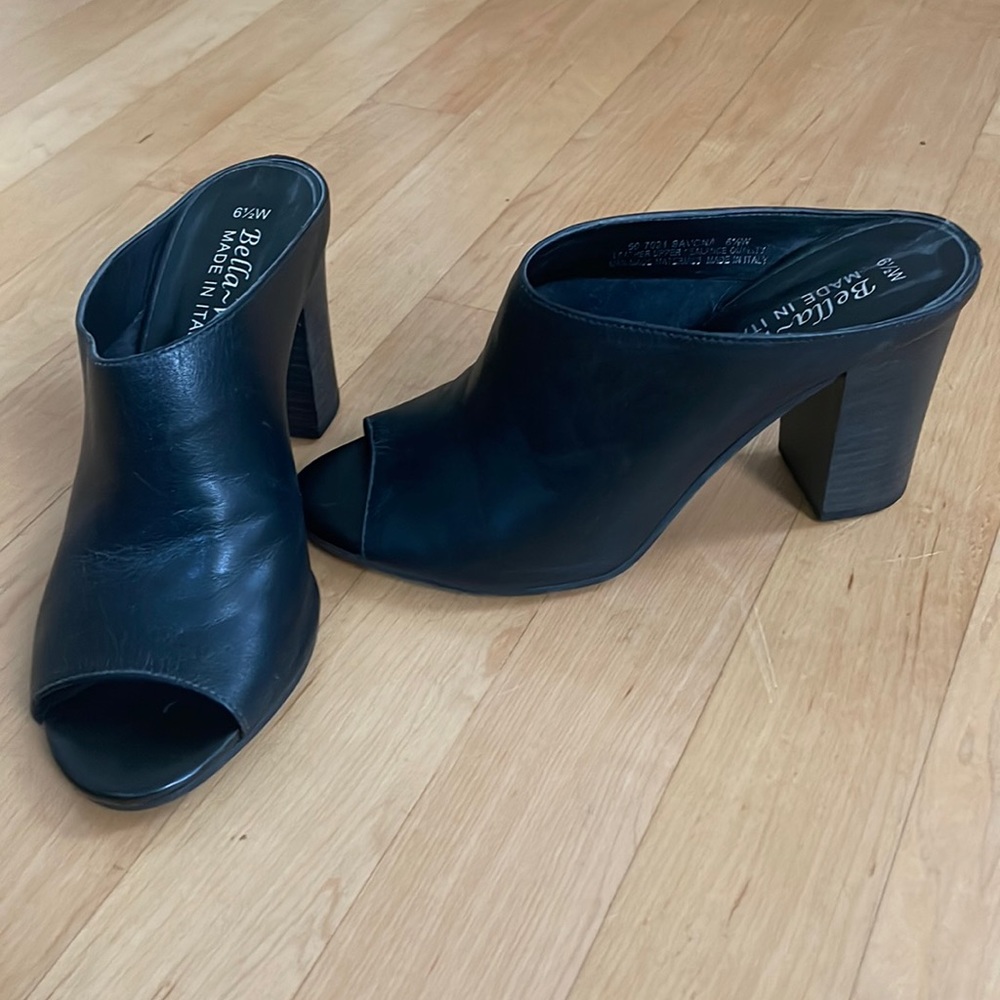 Bella vita peep toe sling back heels